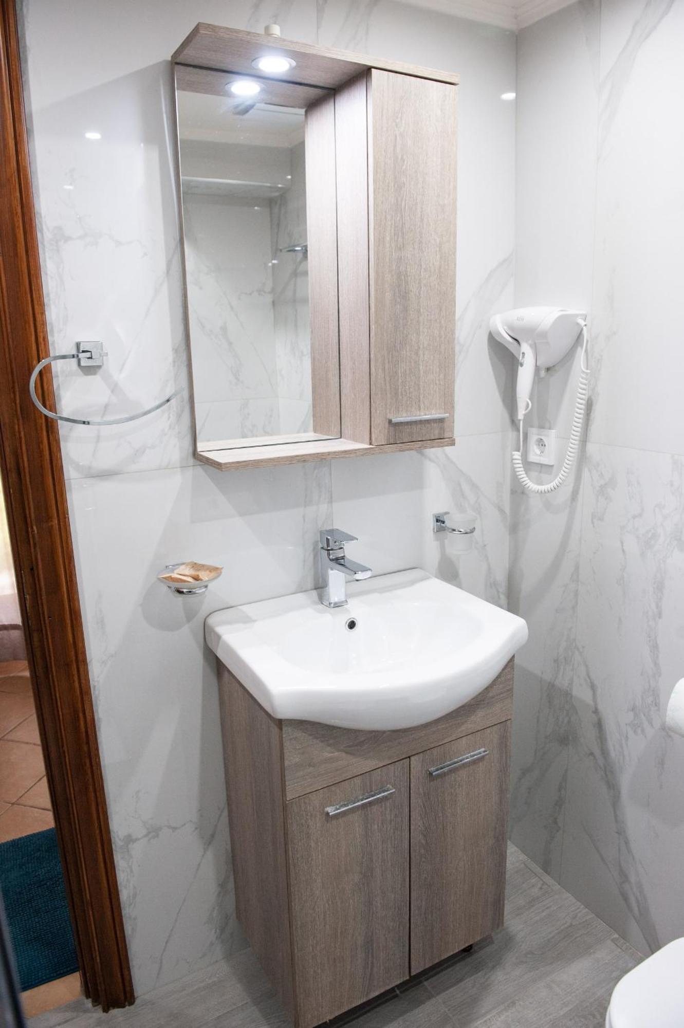 Seafront Stone Suites Vonitsa Exterior photo