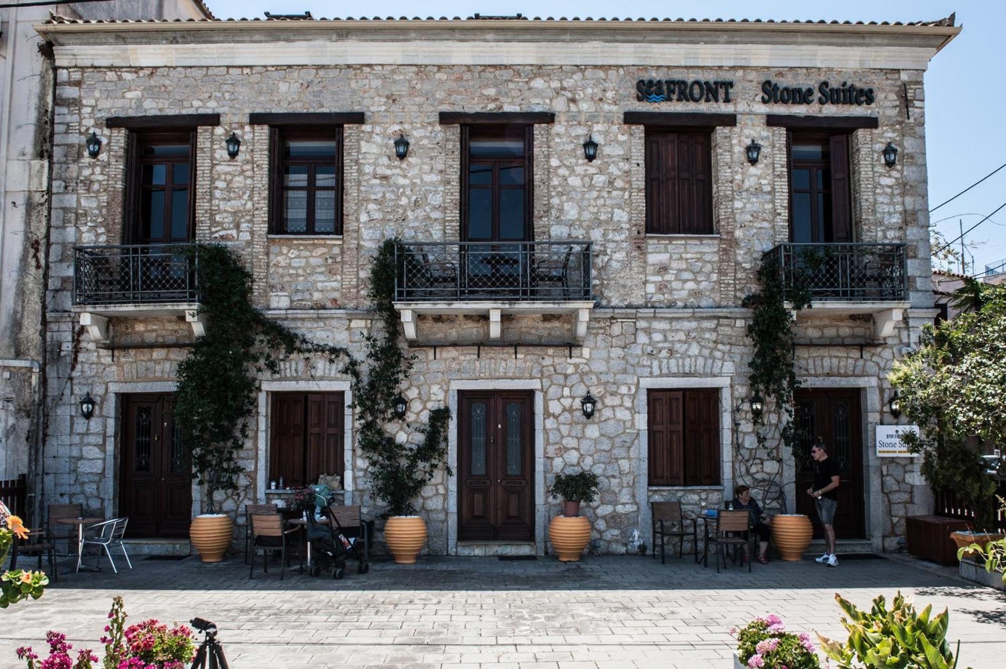 Seafront Stone Suites Vonitsa Exterior photo