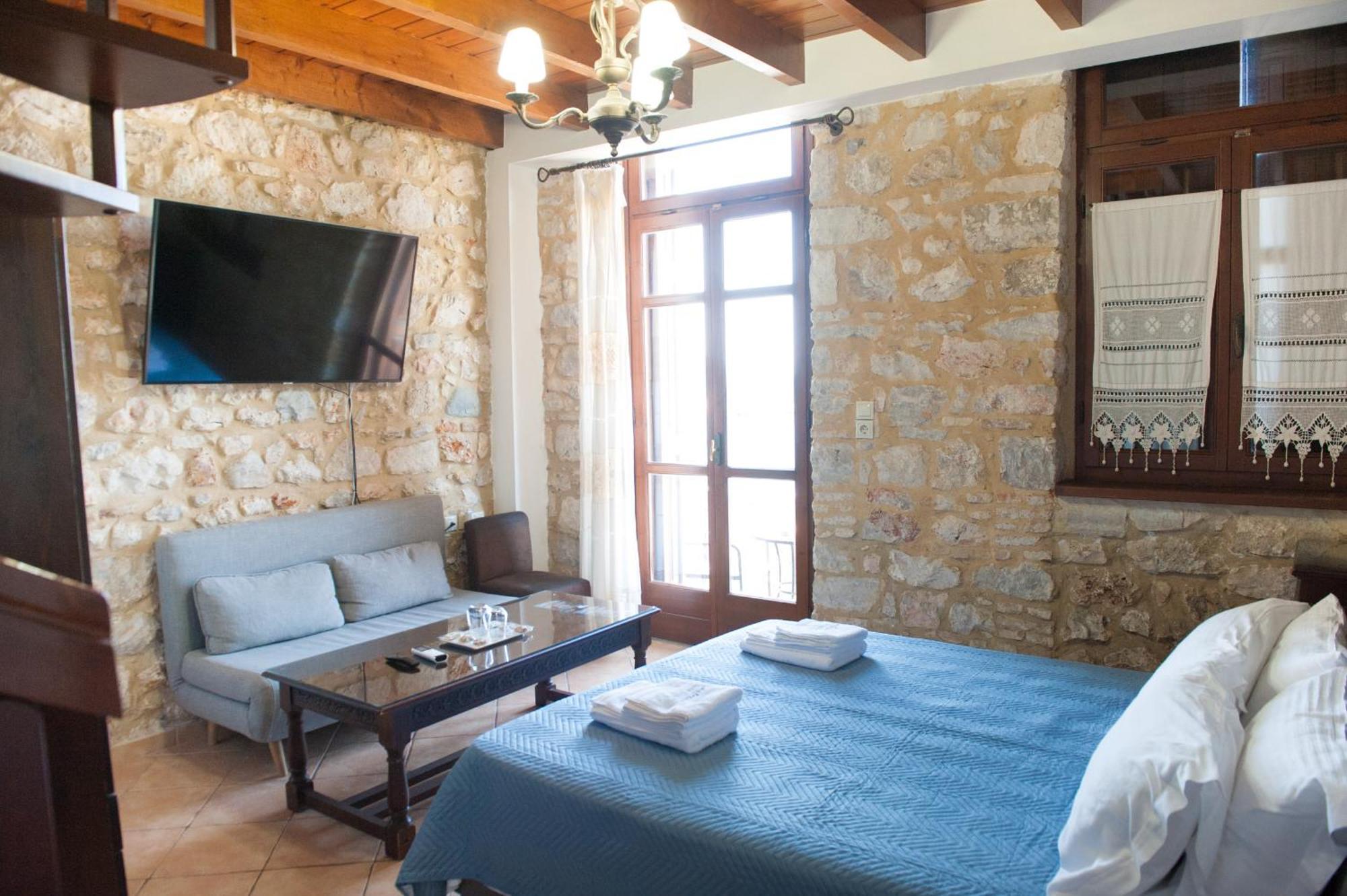 Seafront Stone Suites Vonitsa Exterior photo
